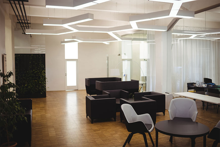 6 Inspirasi Desain Interior untuk Ruang Kantor Elegan
